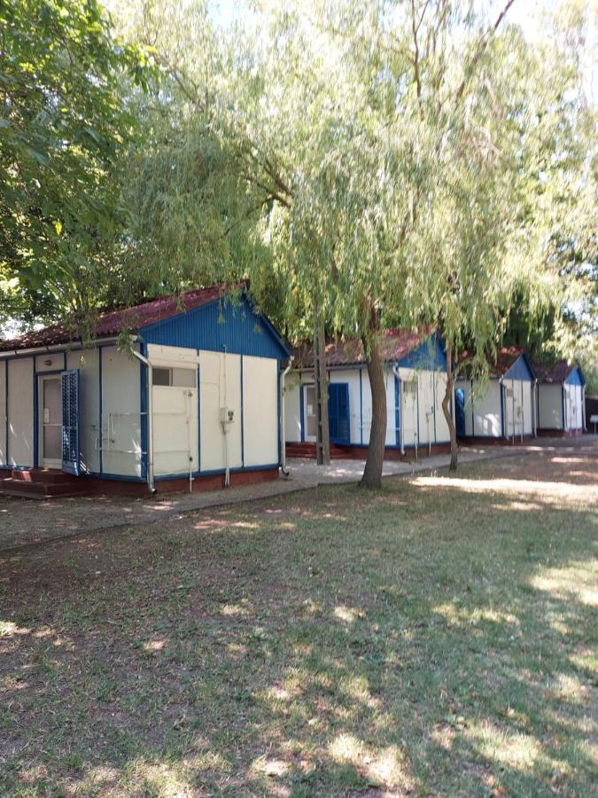 Tulipan Bungalow Camping Resort Gyenesdiás Exterior photo